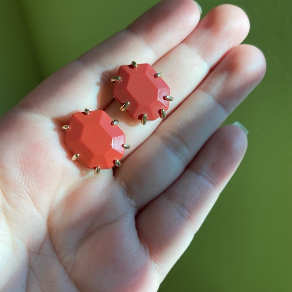 Kendra Scott earrings - Picture 3 of 7